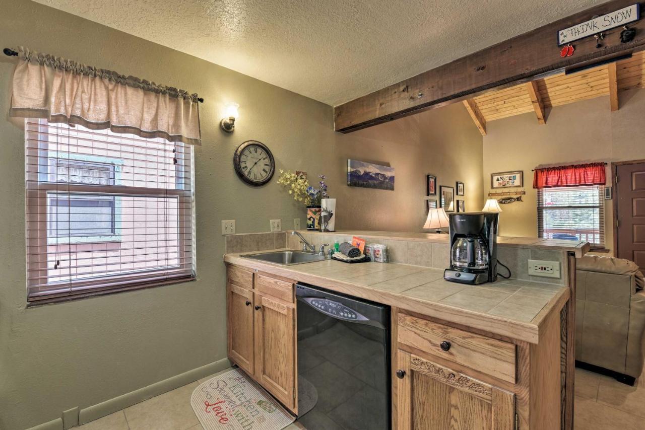 Condo With Grill Access Close To Angel Fire Resort Extérieur photo