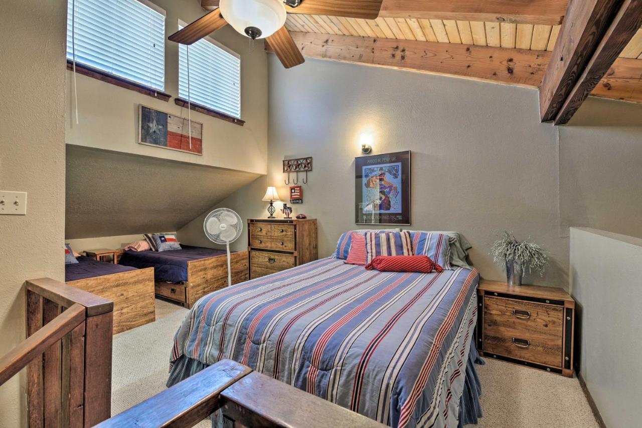 Condo With Grill Access Close To Angel Fire Resort Extérieur photo